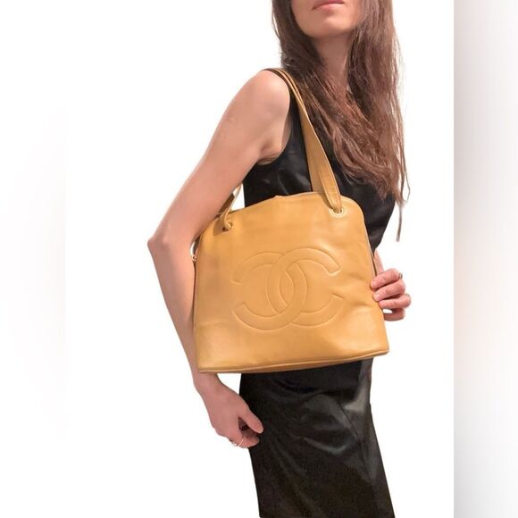Chanel light brown tote - Picture 1 of 16